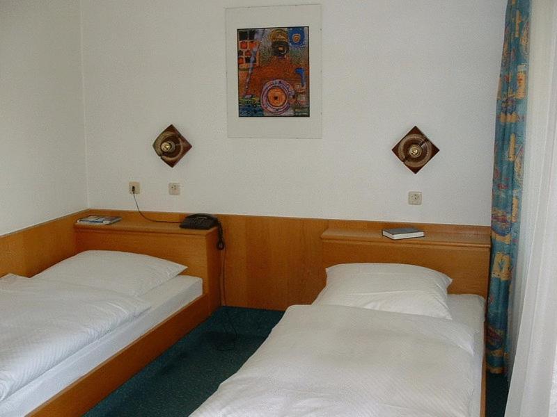 Hotel Koch Maingau Obertshausen Zimmer foto